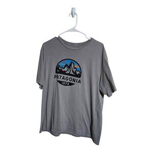 Patagonia Shirt Men L Gray Regular Fit Gorpcore Hiking Camping Fishing Outdoors